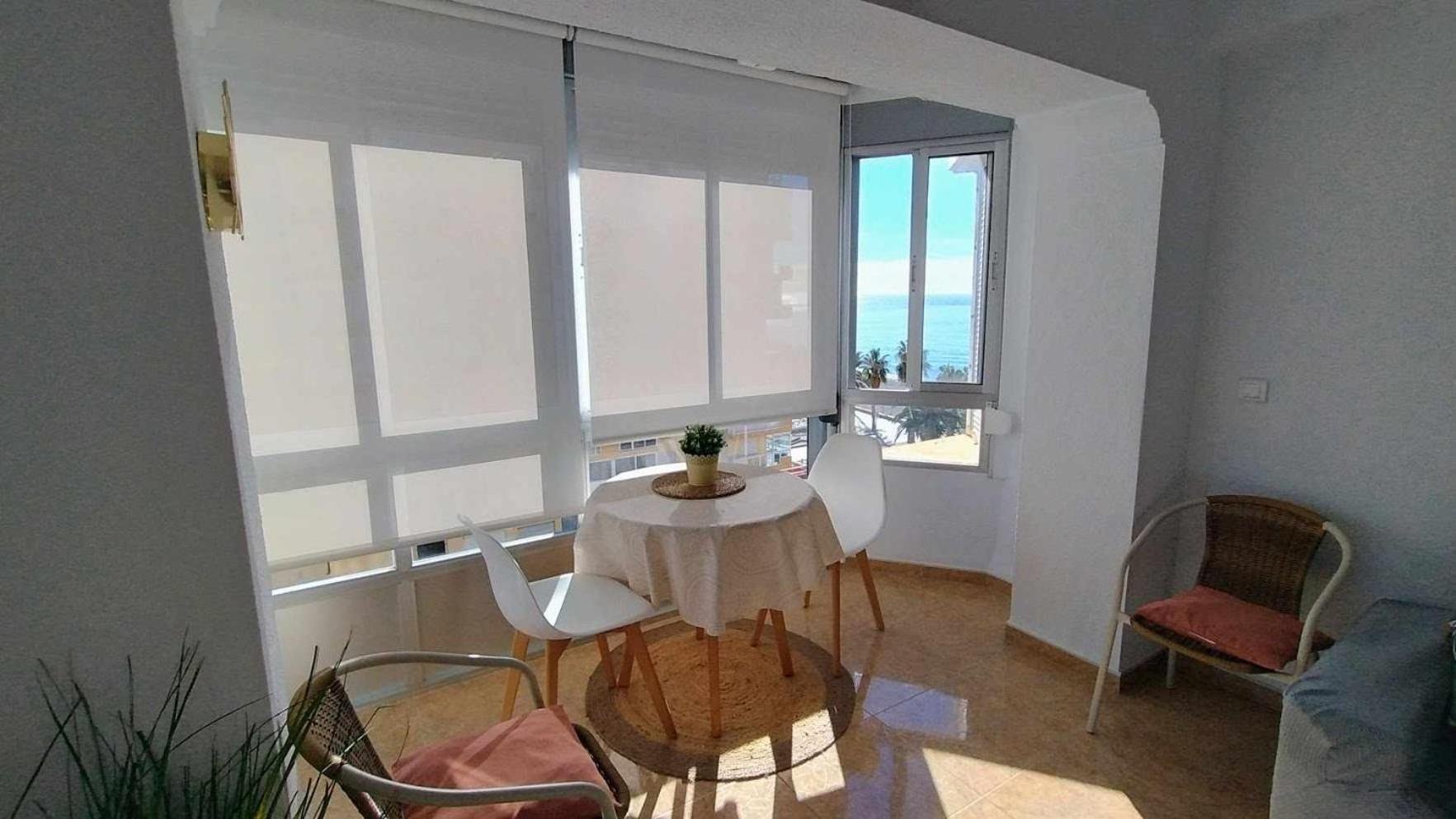 Hoja Cala Apartment